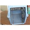 Image 2 : BLUE PET CARRIER