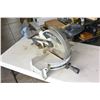 Image 1 : DELTA CHOPSAW