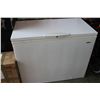 Image 1 : WHITE KENMORE DEEP FREEZE