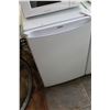 Image 1 : WHITE KENMORE BAR FRIDGE