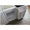 Image 2 : WHITE KENMORE BAR FRIDGE