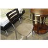 Image 2 : MODERN ROUND GLASSTOP DINING TABLE AND FOUR CHAIRS
