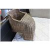 Image 1 : ANTIQUE WICKER BABY BIKE CARRIER
