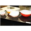 Image 2 : LOT OF PYREX MIXING BOWLS