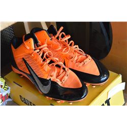 PAIR OF NIKE CLEATS