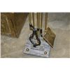 Image 2 : BRASS FIRE BOX AND COMPANION SET