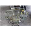 Image 1 : ROUND METAL BASE GLASSTOP COFFEE TABLE