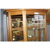 Image 3 : CUSTOM OAK ILLUMINATED DISPLAY CASE