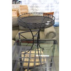 METAL FOLDING PLANTSTAND