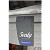 Image 2 : SEALY CLASSIC POSTUREPEDIC QUEENSIZE MATTRESS