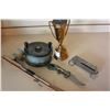 Image 2 : HOMEMADE ICE FISHING ROD OCEAN REEL AND KNIFE SCALE AND TROPHY