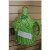 Image 1 : 1930S LITTLE OLD LADY TEAPOT