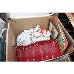 BOX OF COLLECTIBLE FIGURES AND GLASSWARE
