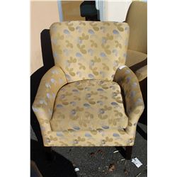 UPHOLSTERED ARMCHAIR