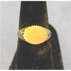 10KT GOLD RING (SIZE 6-1/2)