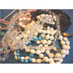LOT, MISCELLANEOUS BEADS