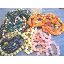 LOT, MISCELLANEOUS BEADS