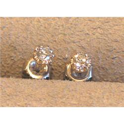 PAIR OF DIAMOND EARRINGS