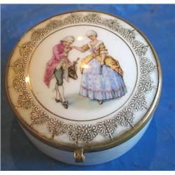 PORCELAIN JEWELRY BOX