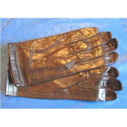 PAIR OF SIZE 6-1/2 LEATHER GLOVES W/SILK LINI