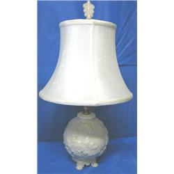23-1/2" "LEAF" PATTERN WHITE GLASS TABLE LAMP