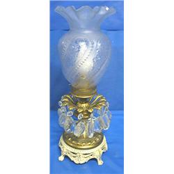 17" "LANTERN" STYLE ETCHED GLASS TABLE LAMP