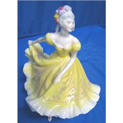 ROYAL DOULTON BONE CHINA FIGURINE (8-1/2") W/