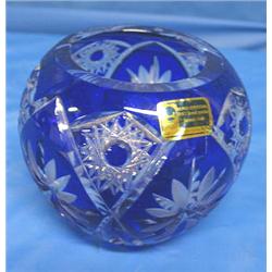 LEAD CRYSTAL VASE (4"H)