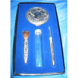 TOWLE STERLING SILVER MAKE UP KIT W/PURSE MIR