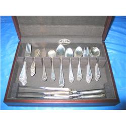LOT, REED & BARTON STERLING FLATWARE SET W/(1