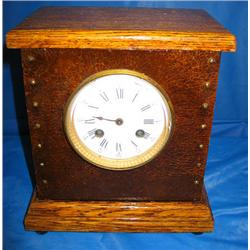 MANTEL CLOCK