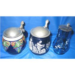 LOT, CUPS W/LIDS (3)