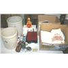 Image 1 : LOT, MISC. TOWELS, JARS & KITCHEN SUPPLIES