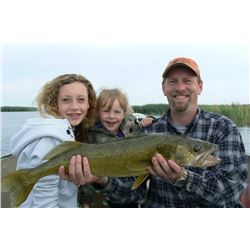 6 DAY MANITOBA FISHING TRIP FOR 4