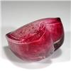 Image 3 : 2: Fote Clear-Encased Pink Heart Paperweight