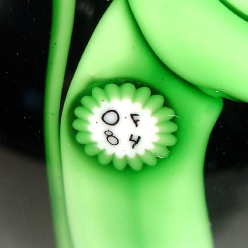 230 Orient & Flume 1984 Daffodil Paperweight