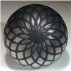 Image 2 : 289: Hollow Gray Satin Frosted Paperweight
