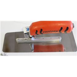 KRAFT 9.5" X 3.5" VENETIAN TROWEL