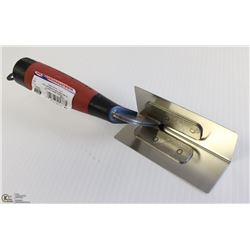 MARSHALLTOWN 1.5" INSIDE CORNER TROWEL