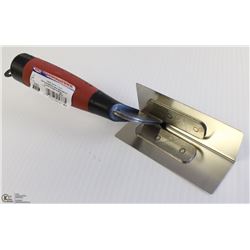 MARSHALLTOWN 1.5" INSIDE CORNER TROWEL