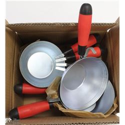 LOT OF ASSORTED BUCKET DIPPERS