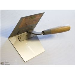 CASE OF 2 DRYWALL CORNER TROWELS ON CHOICE