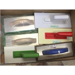 LOT OF 6 ASSORTED FLOATS AND TROWELS ON CHOICE
