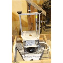 TORNADO II PORTABLE PAINT SHAKER ON CHOICE