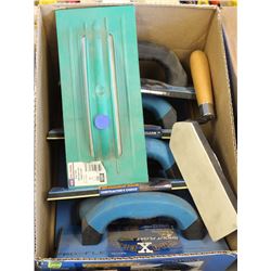 LOT OF 9 ASSORTED GROUT FLOATS