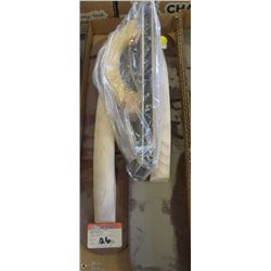 LOT OF 3 ASSORTED FLOATS