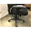Image 3 : BLACK MESH BACK MULTI LEVER TASK CHAIR