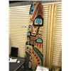 Image 1 : DARREN YELTON OF SQUAMISH NATION, "WILDMAN OF THE WOODS, HE WHO IS A SYMBOL OF POWER AND PRESTIGE"