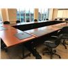 Image 2 : CHERRY STEELCASE MOBILE OFFICE DESK - 5 X 3 FT