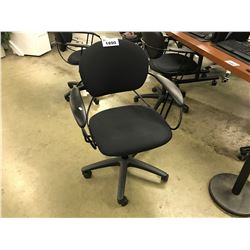 BLACK STEELCASE MODEL TS31101 ERGONOMIC BOARDROOM CHAIR